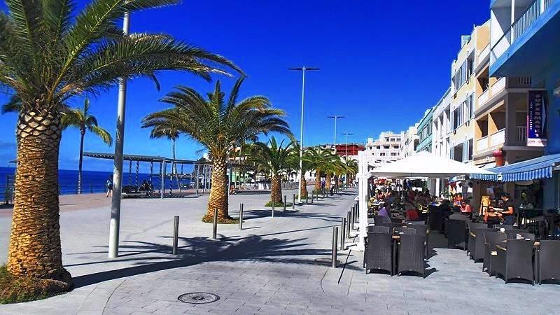 restaurants-promenade-puerto-naos